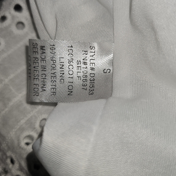 Boho style eyelet dress - Picture 8 of 9